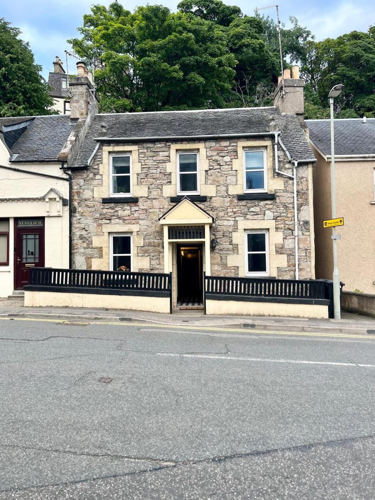 Criss Cross Cottage Inverness Exterior photo